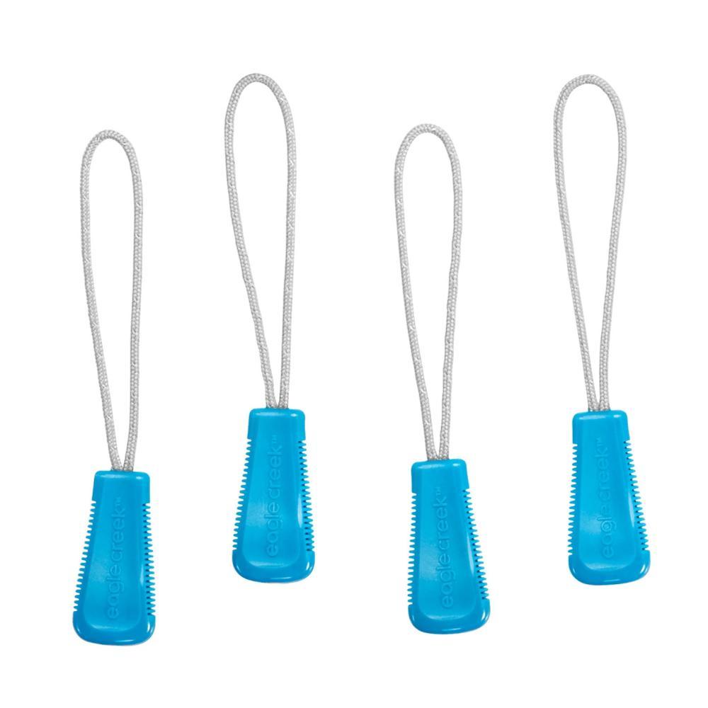 Eagle Creek Reflective Zipper Pull Set BR.BLU_153