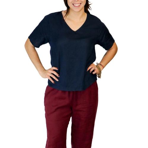 FLAX Women’s Crop V Top Midnight