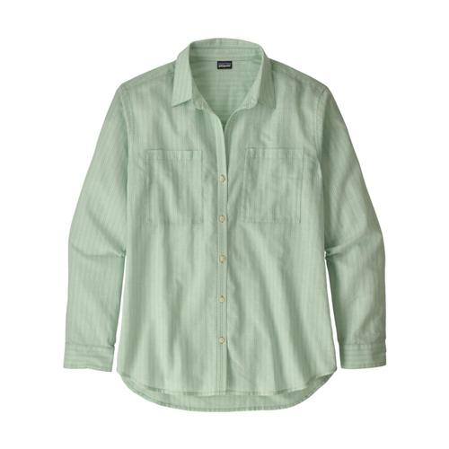 Patagonia Women's Lightweight A/C Buttondown Shirt Green_sdgr