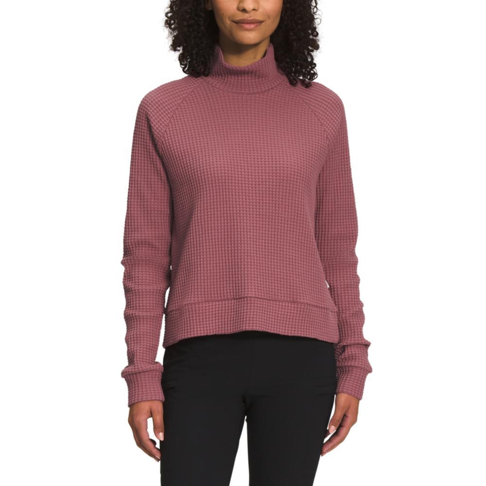 The North Face Women's Long Sleeve Mock Neck Chabot Top GINGER_6R4
