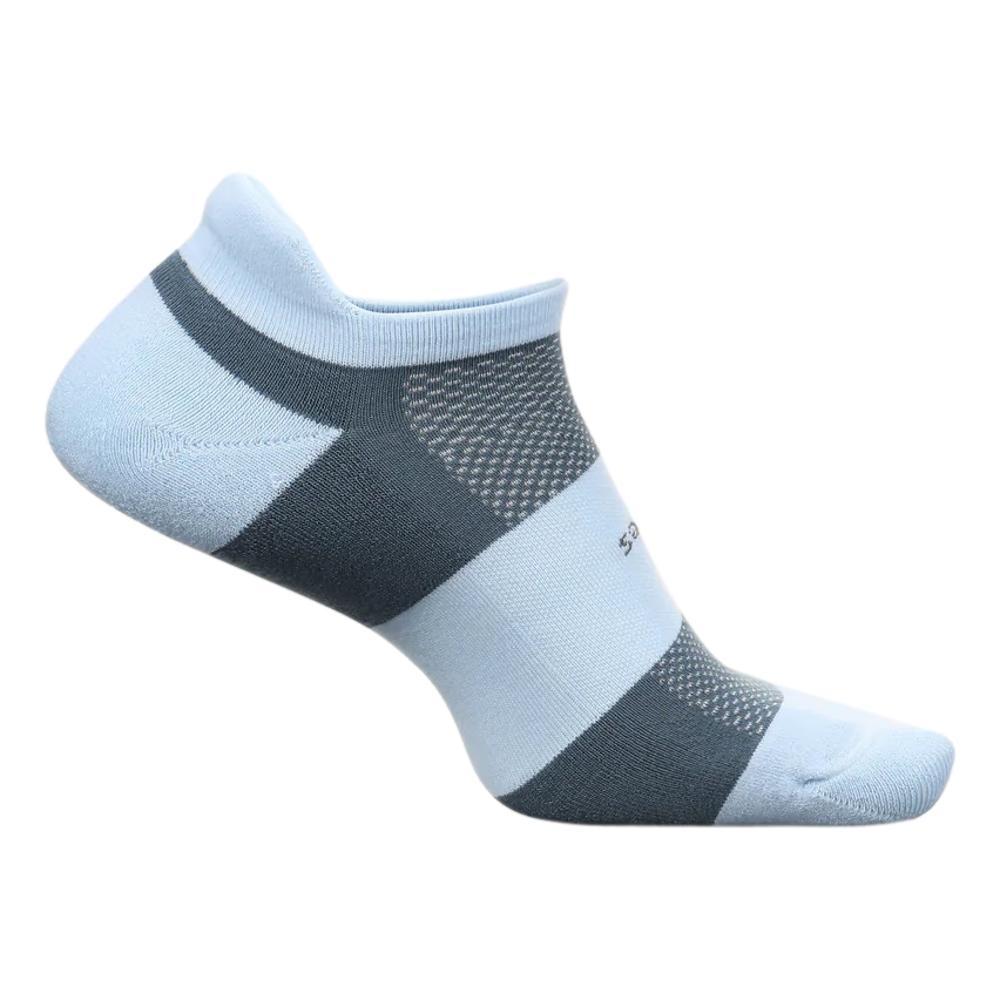 Feetures Unisex High Performance Ultra Light No Show Tab Socks STRMSKY