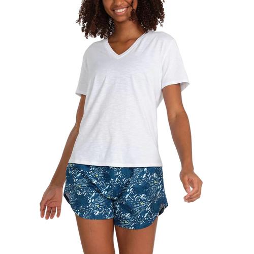 tasc Women's All Day V-Neck T-Shirt Whites_100