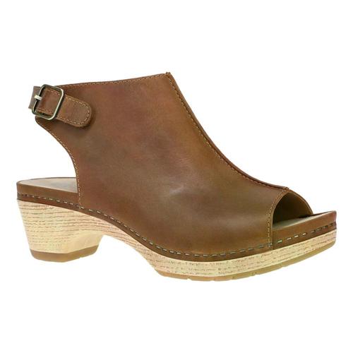 Dansko Women's Lizzy Tan Oiled Pull Up Sandals Tan.Ol.Plup